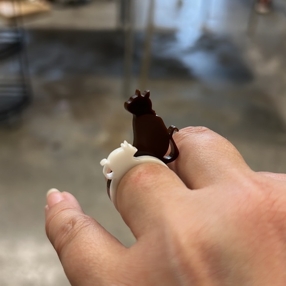 Laser cut acrylic cat and mouse ring set - Picture 2 of 3